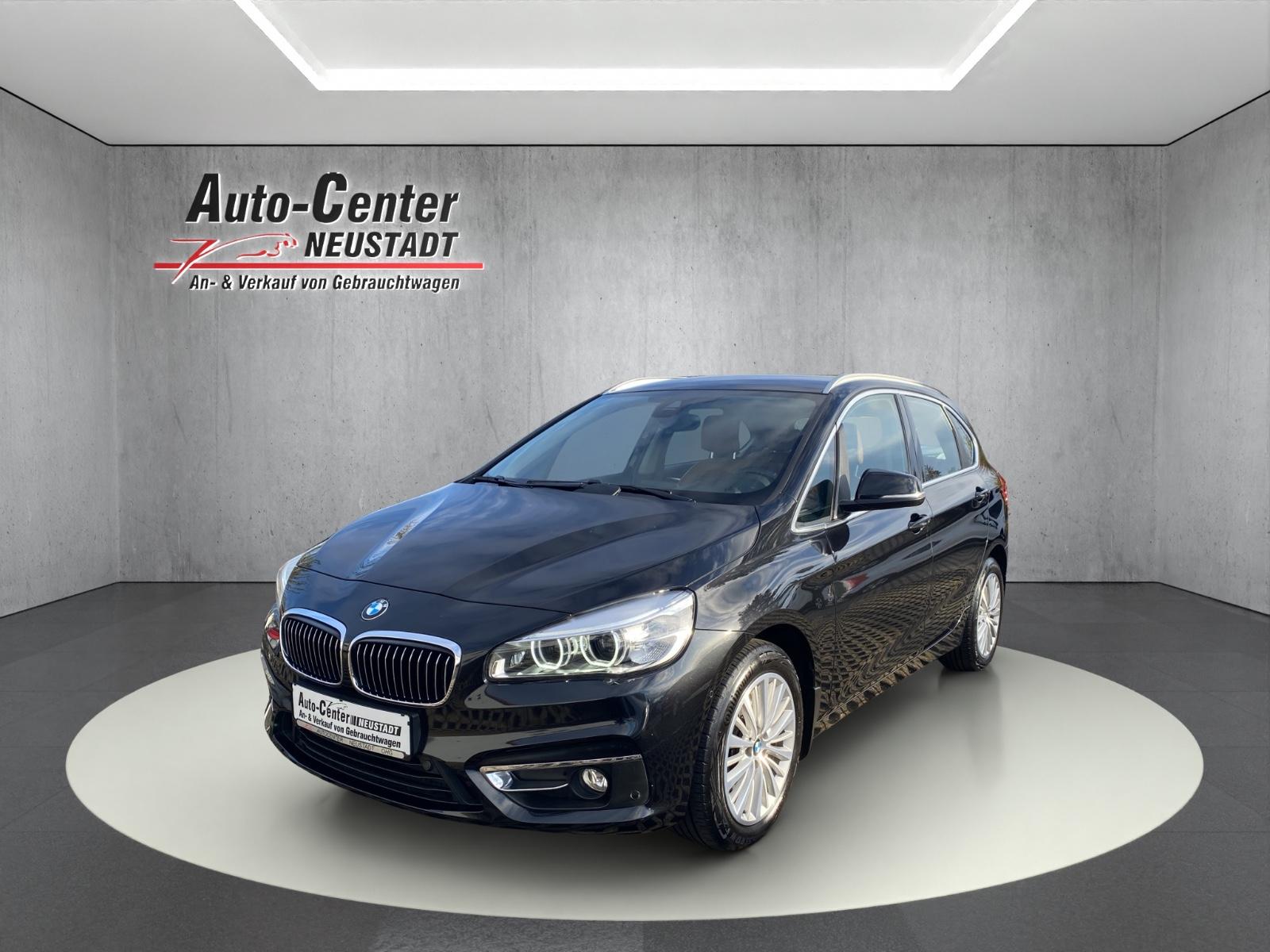 BMW Active Tourer 220 I LED/NAVI/PDC/SHZ