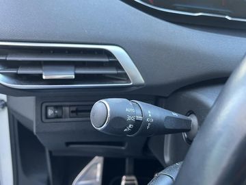 Bild 12 Peugeot 3008 1.2 PureTech Crossway - Navi - Tempomat - S