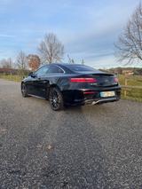 Mercedes-Benz E 450 4MATIC Autom. MIT JUNGESTERNE-GARANTIE - : Junge