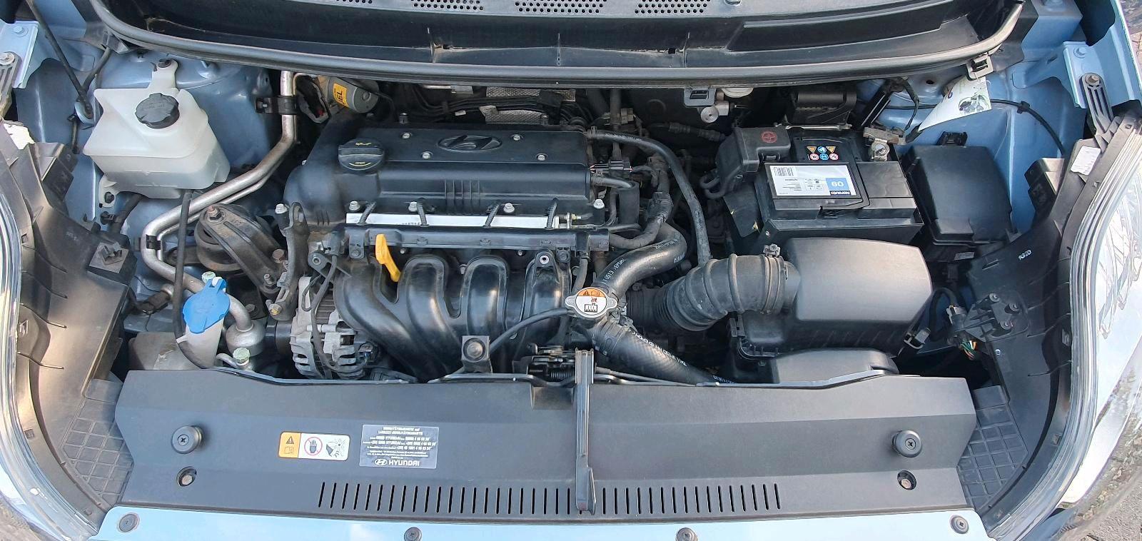 Hyundai ix20 2011 — photo 10