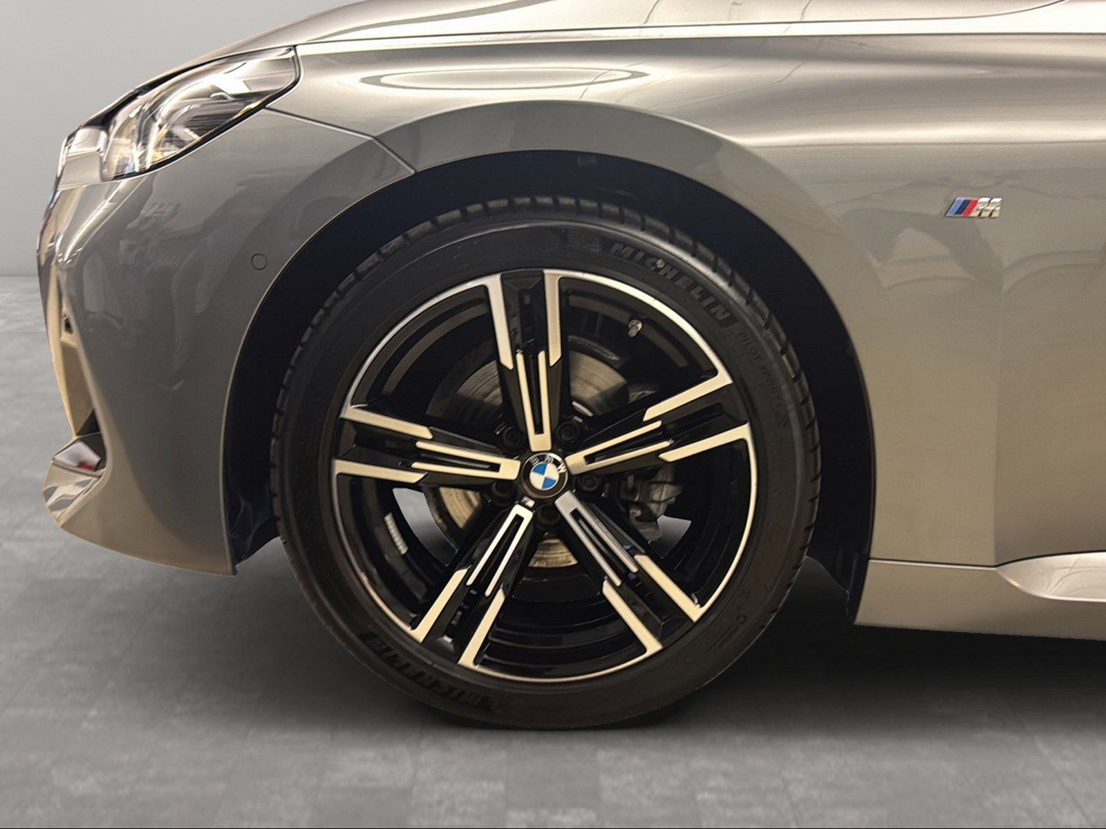 BMW 218 - Bild 13