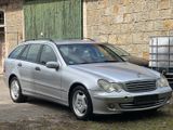 Mercedes-Benz C -Klasse T-Modell C 220 T CDI*Automatik*Klima - Mercedes-Benz C 220 aus 2004 mit Diesel-Antrieb: Kombi