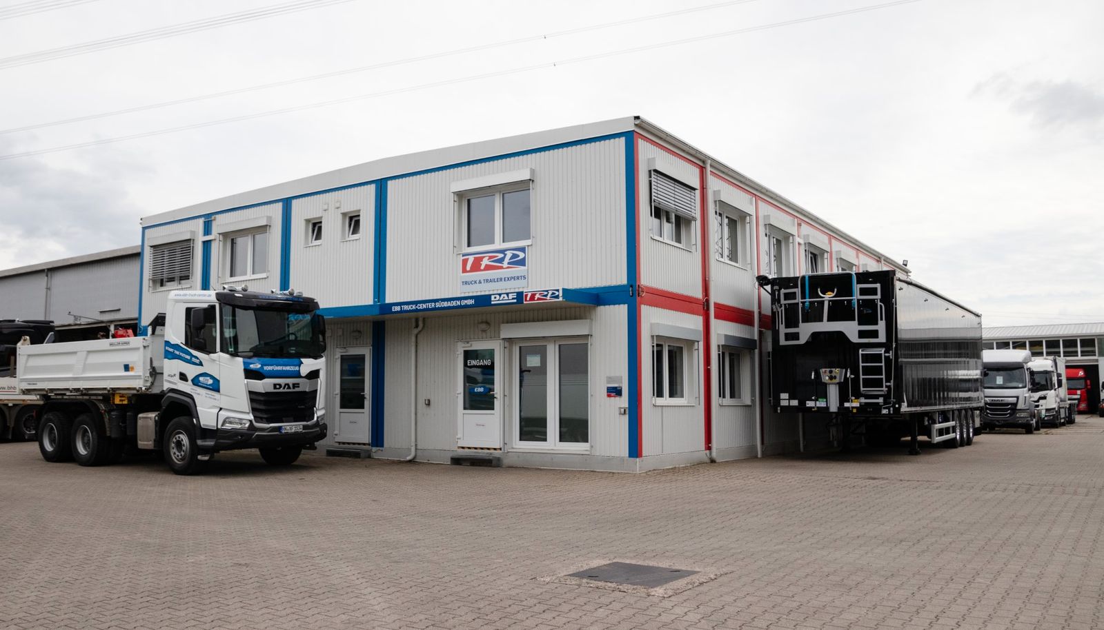 Fahrzeugabbildung DAF FAT XFC 530 SL Meiller TRIGENIUS D 316