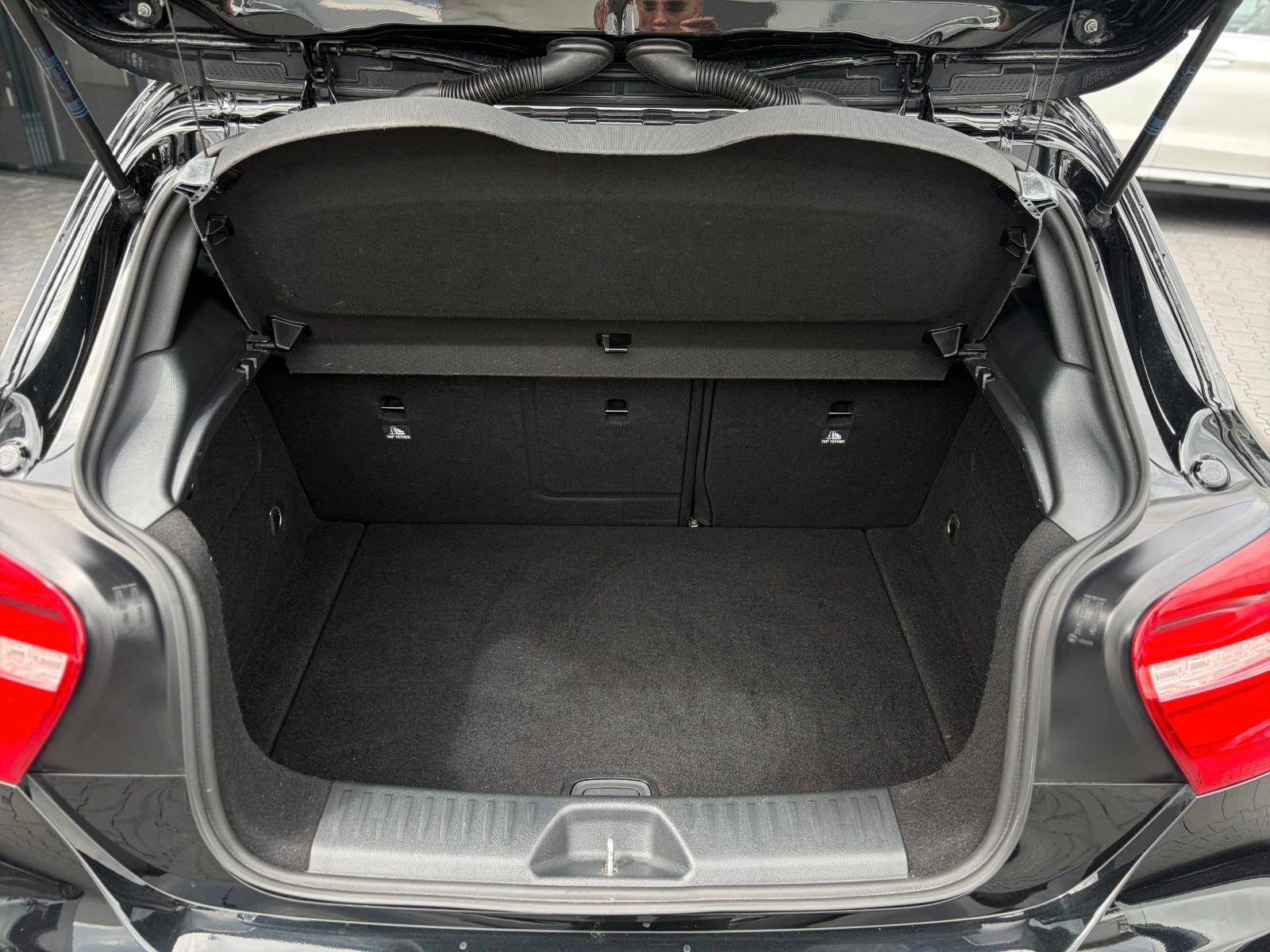 Mercedes-Benz A 250 AMG-Sport BlueEfficiency*Navi*Xenon*Kamera
