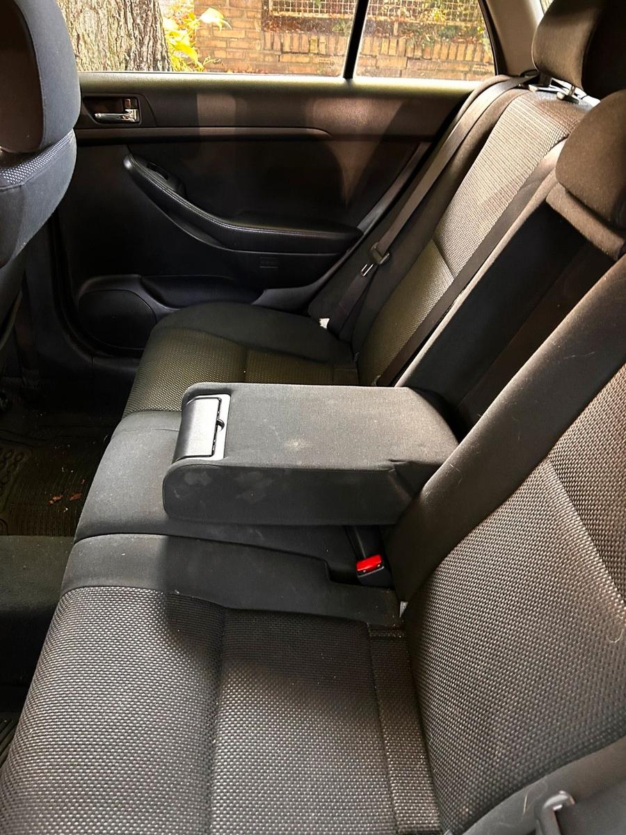 Toyota Avensis 2006 — photo 9