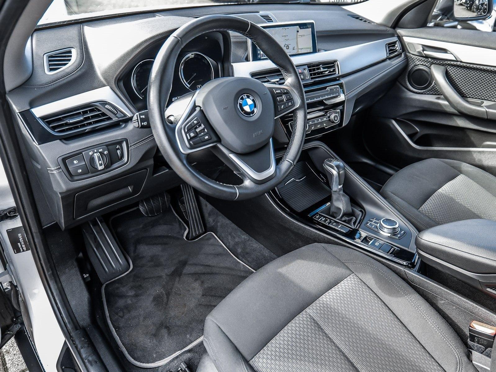 BMW X2 xDrive25e A RFK NAVI LED Sound Syst. PDC V+H
