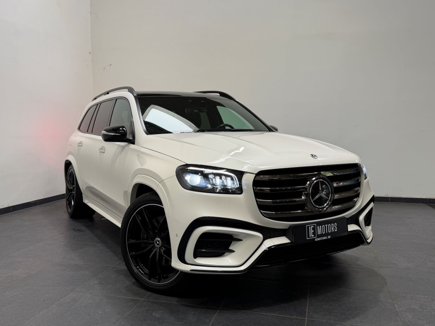 MERCEDES-BENZ GLS 450 d 4Matic/AMG/AHK/LUFT/PANO/BURMESTER