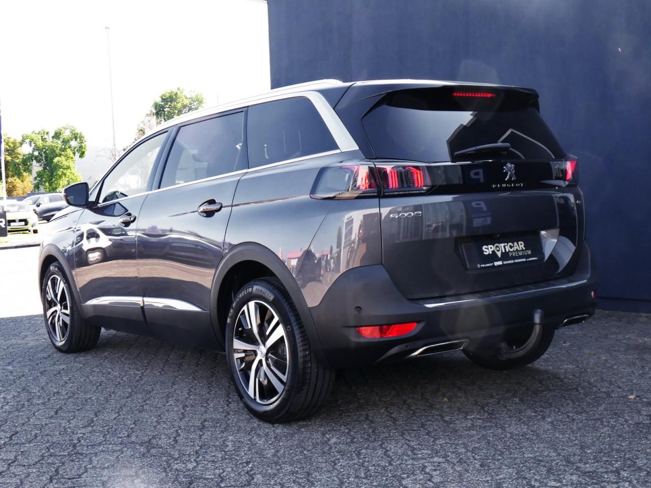 Peugeot 5008 GT 180 PT Autm+AHK+Kamera+Navi+Sitzheizung