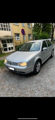 Volkswagen VW Golf 4 Pacific