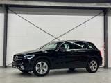 Mercedes-Benz GLC200/4Matic/Burmester/LED/Kamera/AHK2,5t/2Hd/ - Mercedes-Benz GLC 200 mit Benzin-Antrieb: Schwarz, Geländewagen