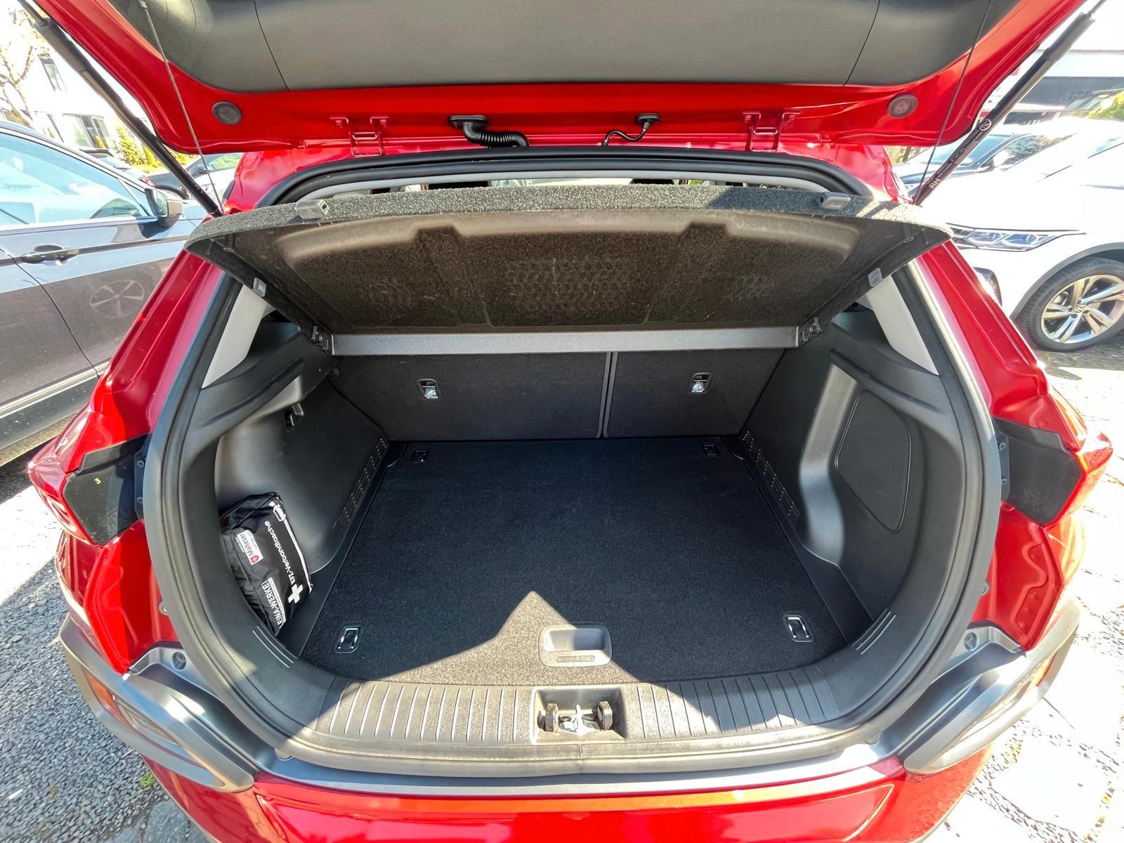 Hyundai Kona Premium*HUD*Lenkradh*