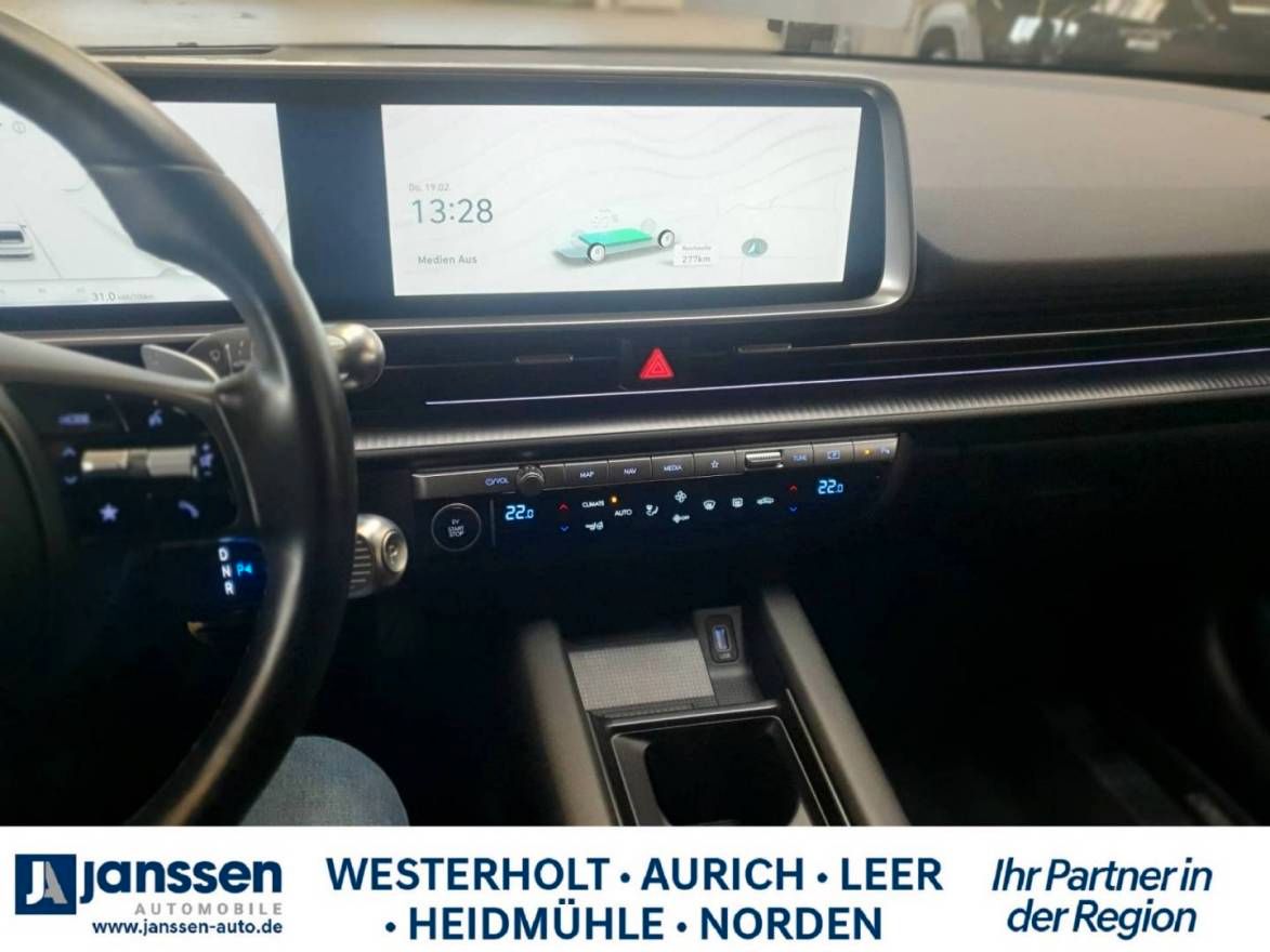 Fahrzeugabbildung Hyundai IONIQ 6 First Edition/Allrad/Automatik/BOSE Soun