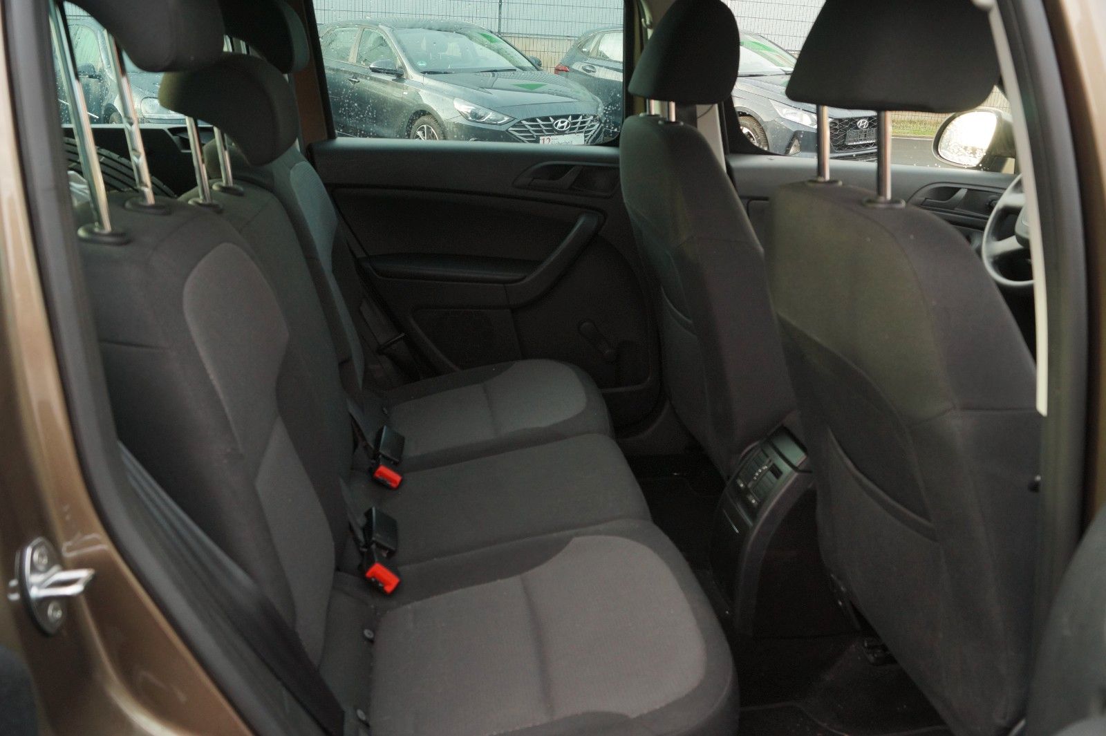 Fahrzeugabbildung SKODA Yeti 2.0 TDI Active 4x4