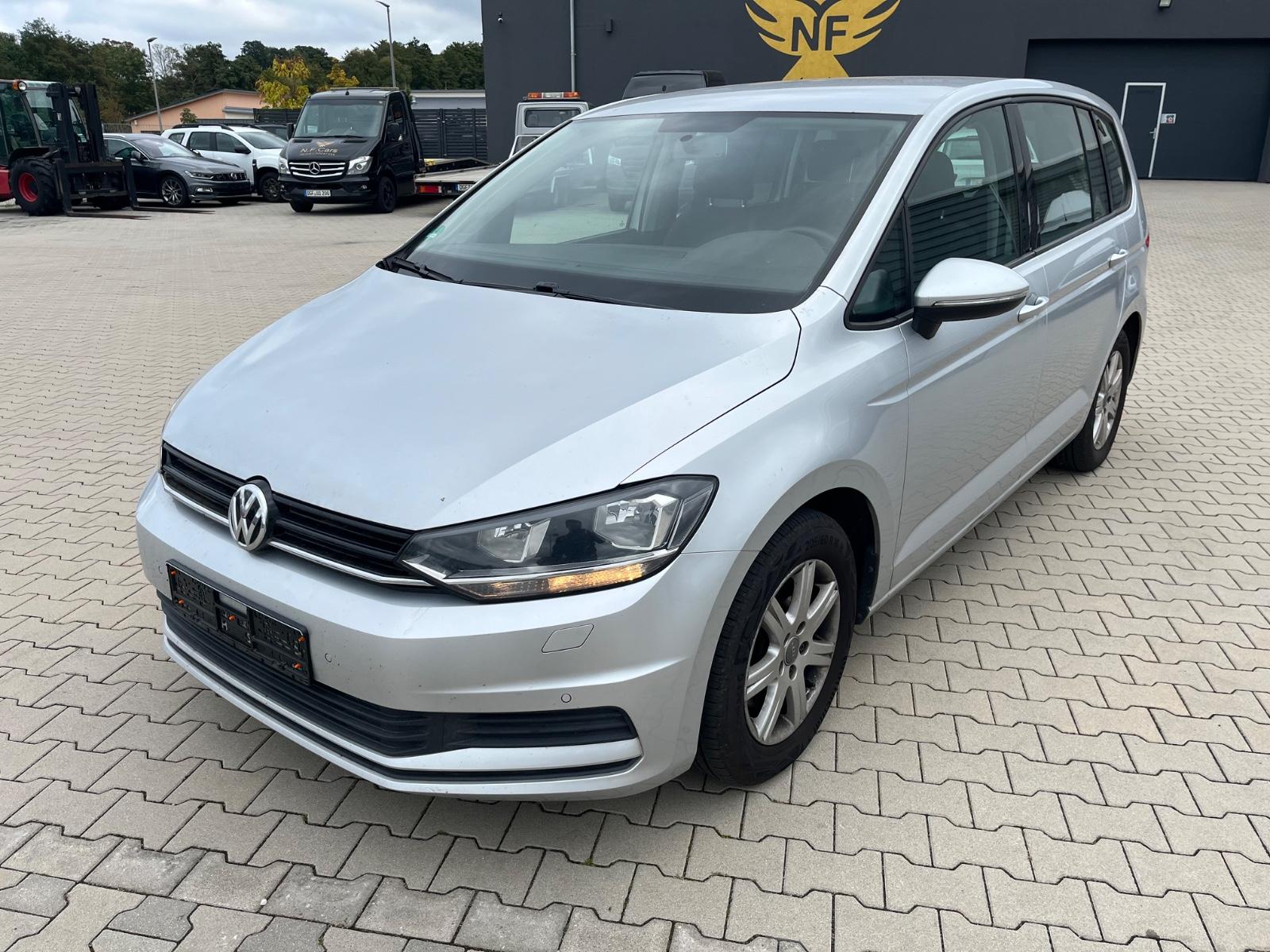 Volkswagen Touran Trendline BMT/Start-Stop 1.6TDI Navi AHK