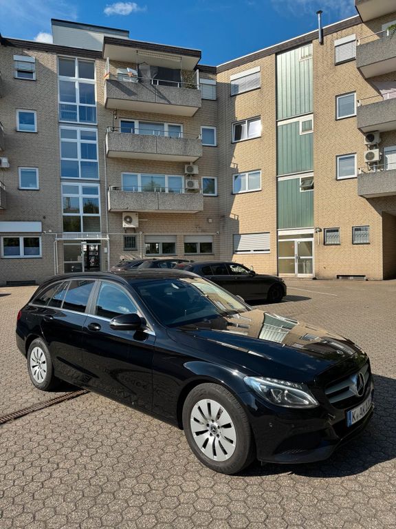 Image of Mercedes-Benz C 200