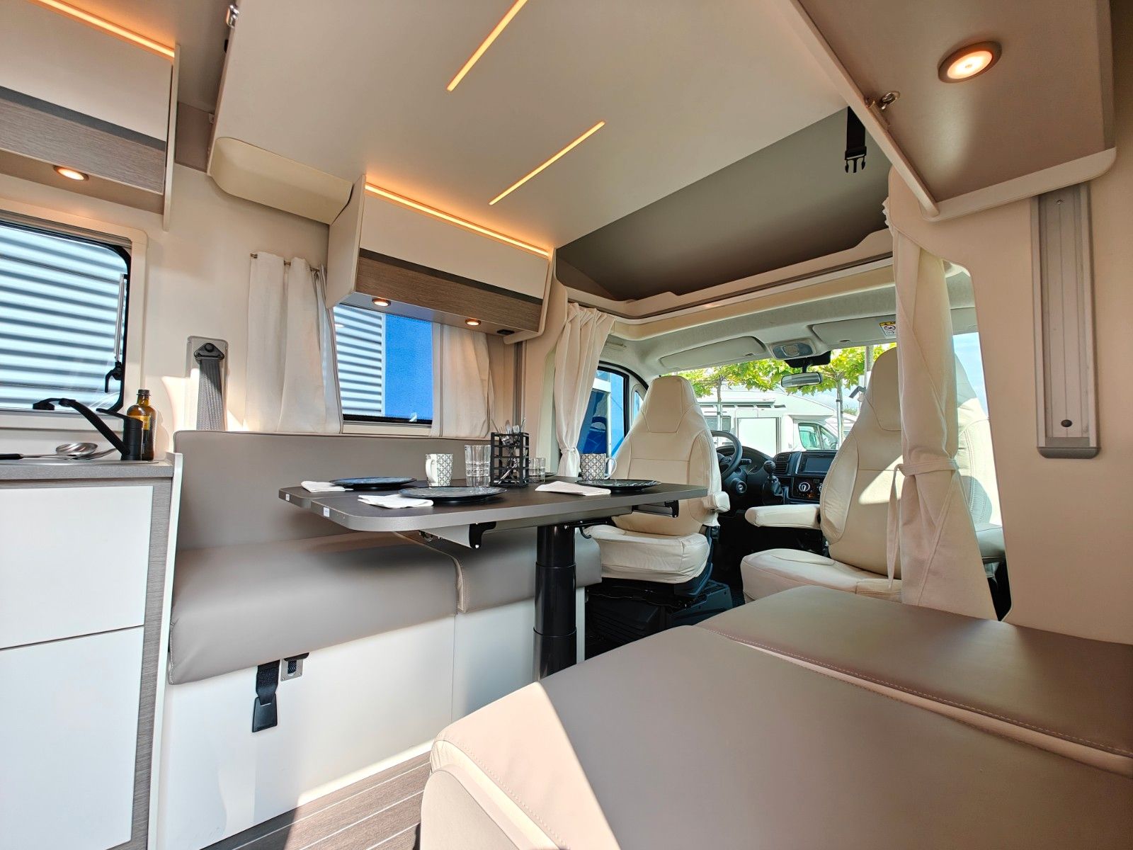 Fahrzeugabbildung XGO Dynamic 66P Hubbett 2025 LAGERWAGEN SPRING SALE