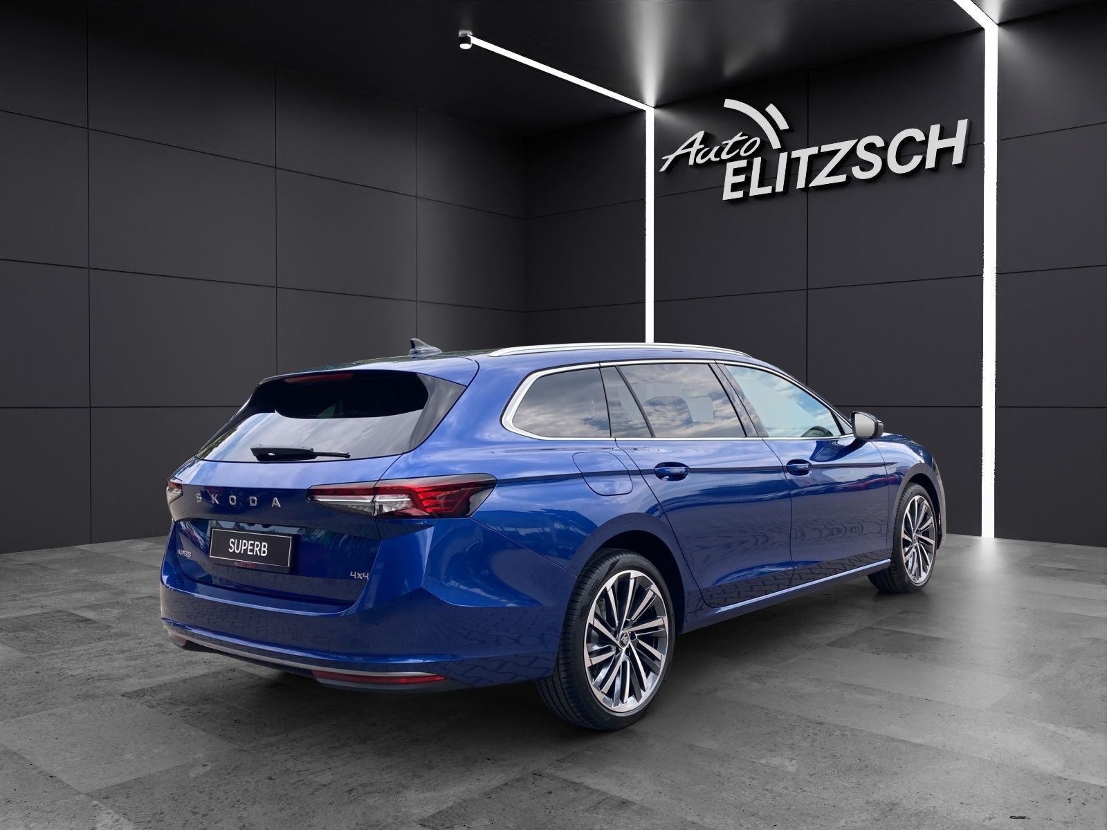 Fahrzeugabbildung SKODA Superb Combi L&K 2.0 TDI 142kW 4x4 L&K Matrix, S