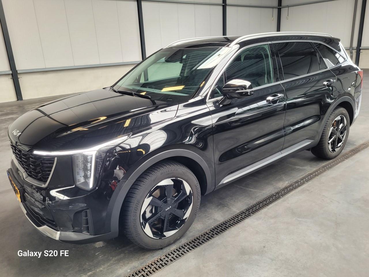 Kia Sorento PHEV 1.6 T-GDi Automatik AWD 7Sitze Pano