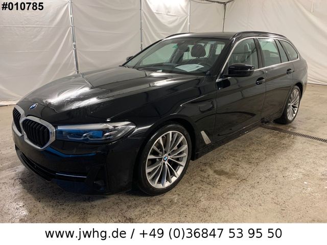 BMW 530 d xDrive LED 19"CockpProf 4xSiHz VLeder Nav+