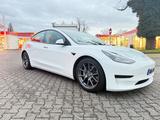 Tesla Model 3 Hinterradantrieb RWD RWD - Tesla Model 3 in Essen