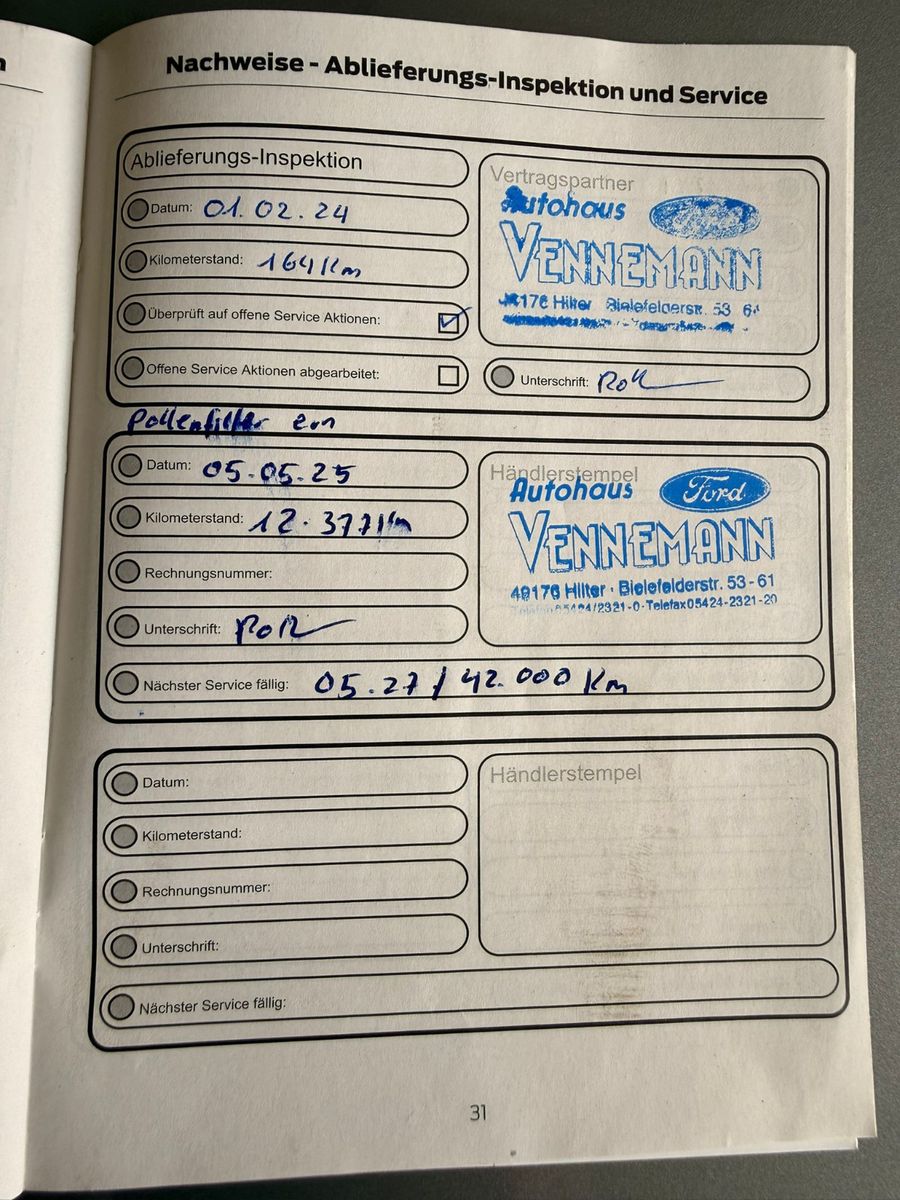 Fahrzeugabbildung Ford Kuga Titanium / NAVI / KAMERA / GEPFLEGT
