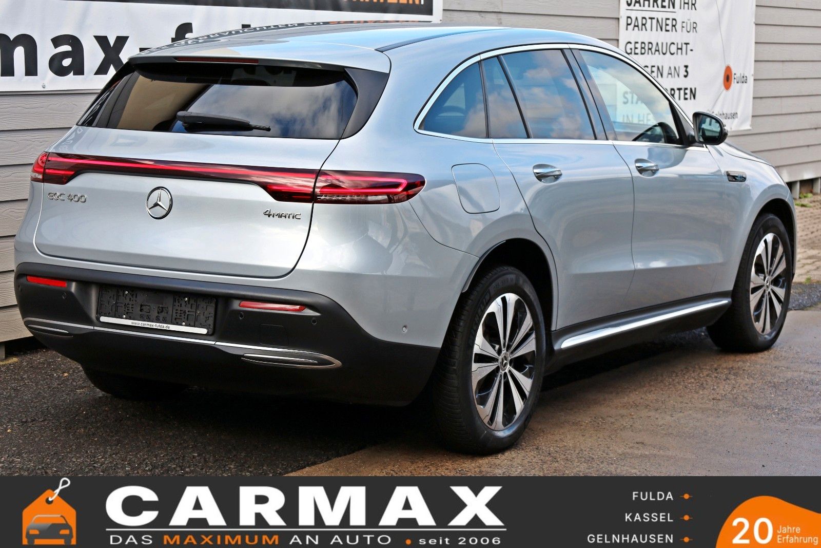 Fahrzeugabbildung Mercedes-Benz EQC 400 4M,Leder,Navi,LED,SH,Kamera,ACC,Keyless