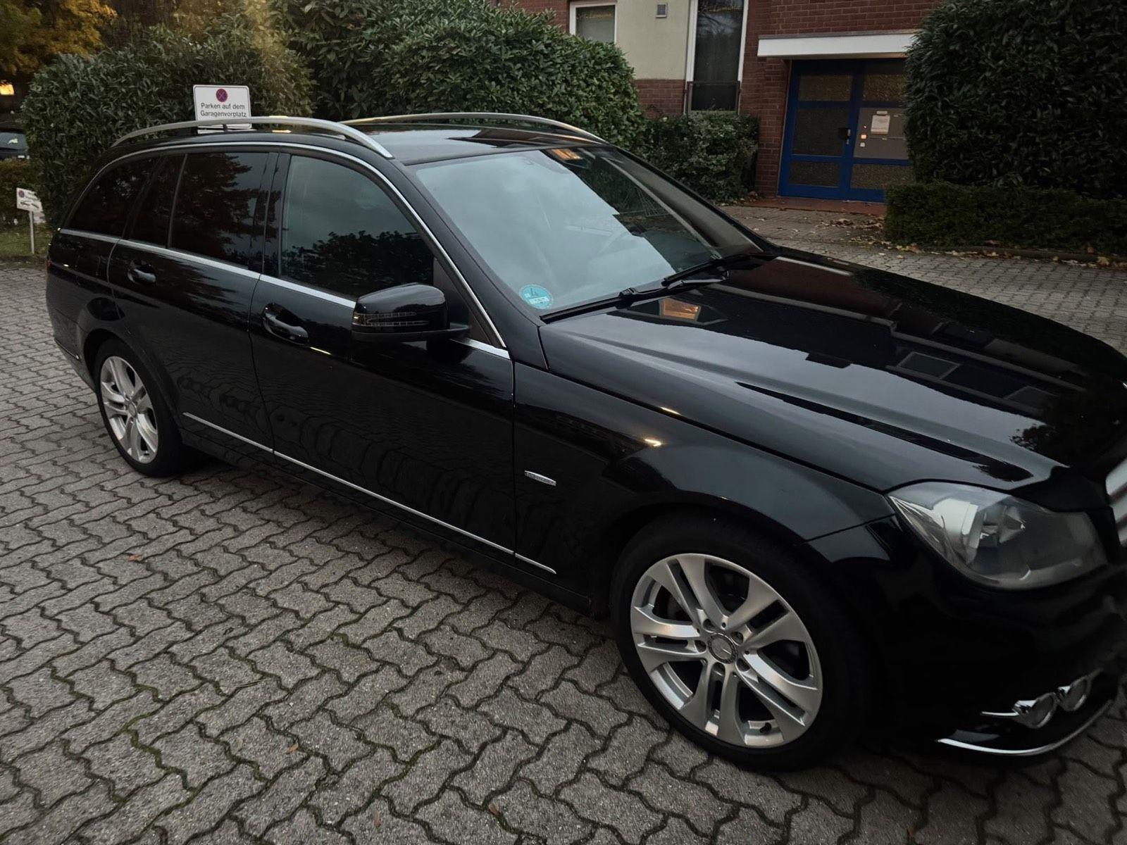 Mercedes-Benz C220 2011 — photo 7