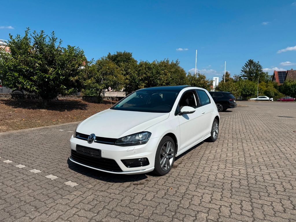 Image of Volkswagen Golf