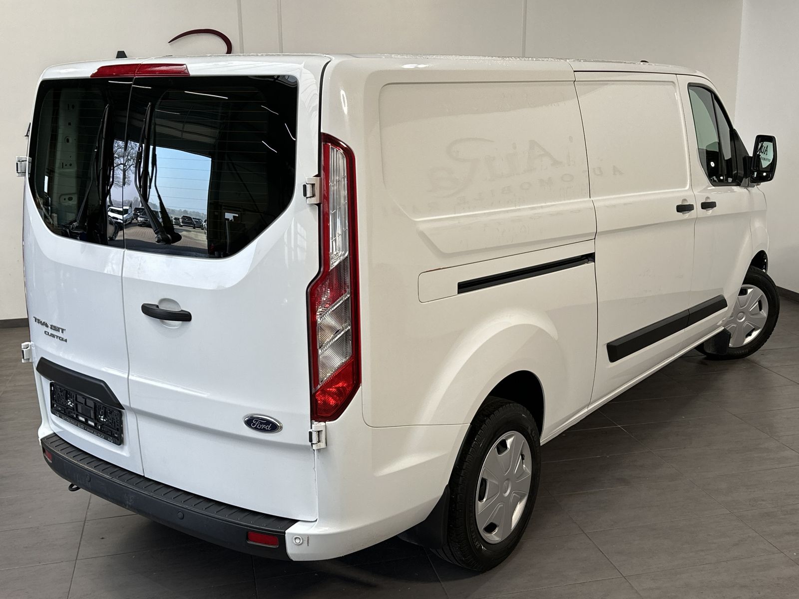 Fahrzeugabbildung Ford Transit Custom 340 L2H1 PP+BLUETOOTH+TEMPOMAT