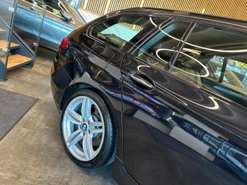 MYAUTOCENTER – Gebraucht- und Jahreswagen mit Werkstattservice in Pfaffenhofen BMW M550 *MEMORY*HeadUP*ACC*4-ZONEN*AHK*LEDER(BRAUN)