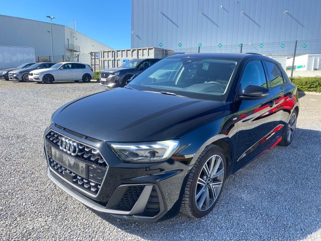 Audi A1 Sportback 25 TFSI S line