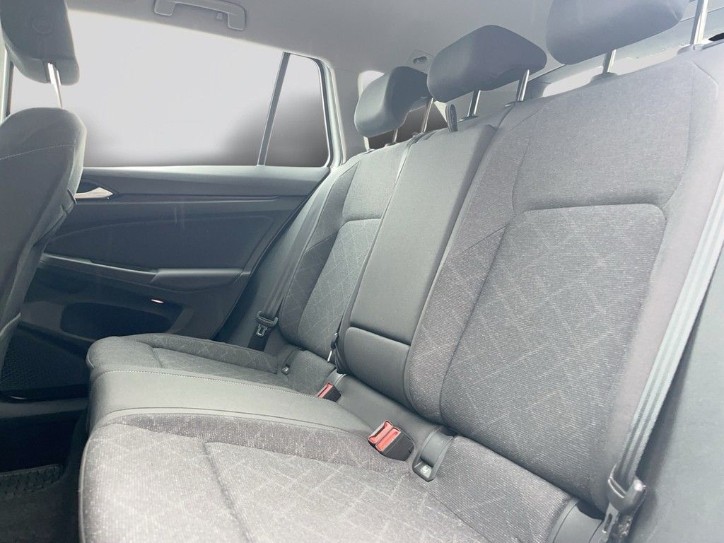 Volkswagen Golf - Bild 14
