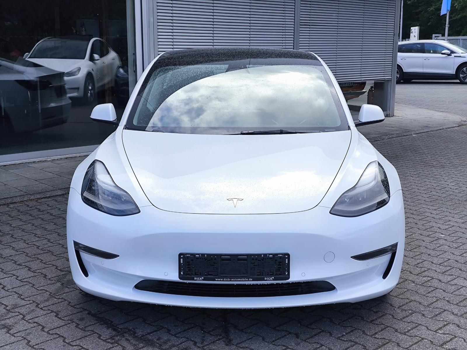 Tesla Model 3 LR Dual AWD PANO+STDHZ+LED+KAM+NAVI+AHK+
