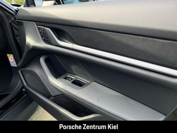 صورة مصغرة 19 لـ 2026 Porsche TAYCAN