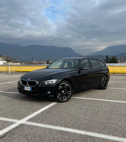 BMW Bmw 320d Touring Msport 2015 UNICO PROP.