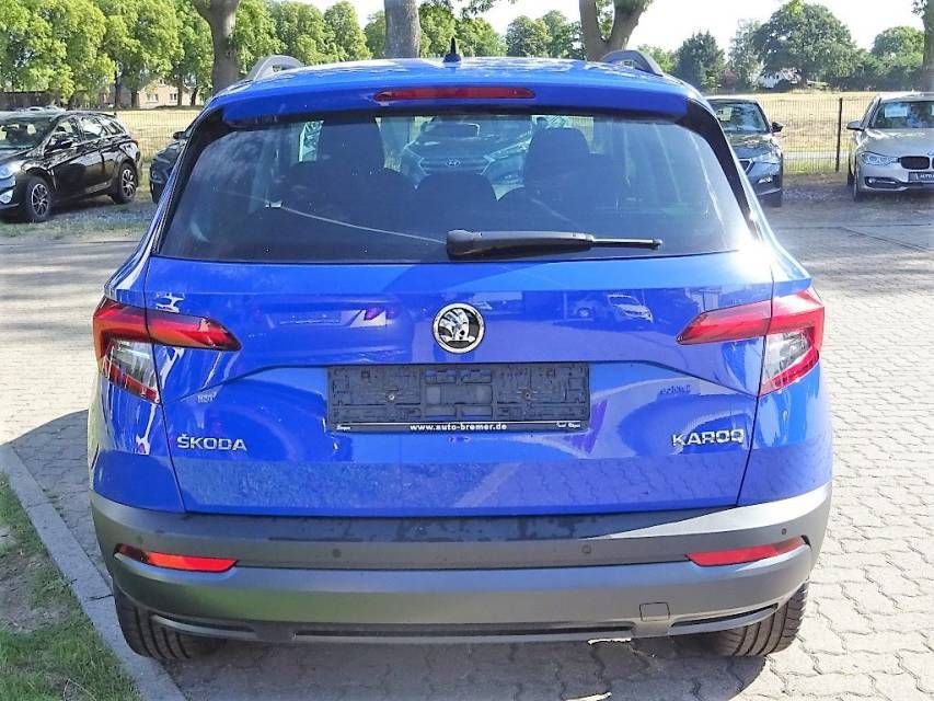 Fahrzeugabbildung SKODA Karoq  1,5 TSI  ACT  Ambition
