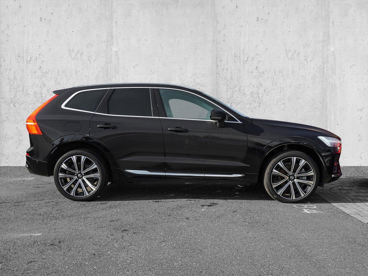 Volvo XC60 T8 AWD Ultra Bright Plug-in Hybrid MASSAGE