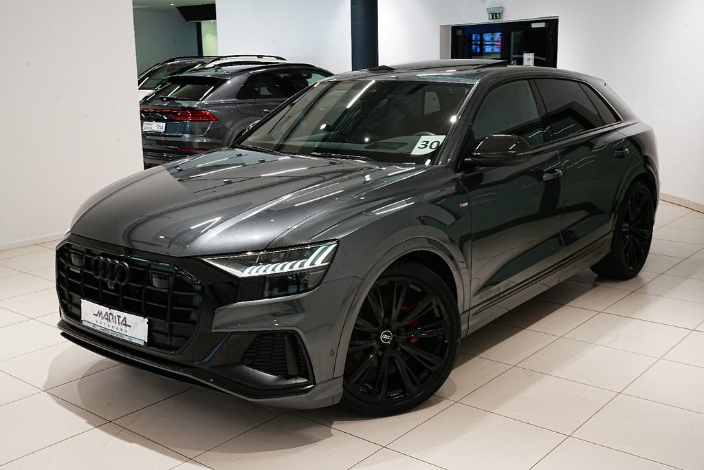 Image of Audi Q8