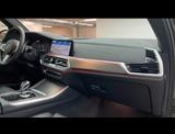 BMW  xDrive30d A M-Sport,Pano,AHK,DAProf,Leder, HUD - BMW X5: Grün