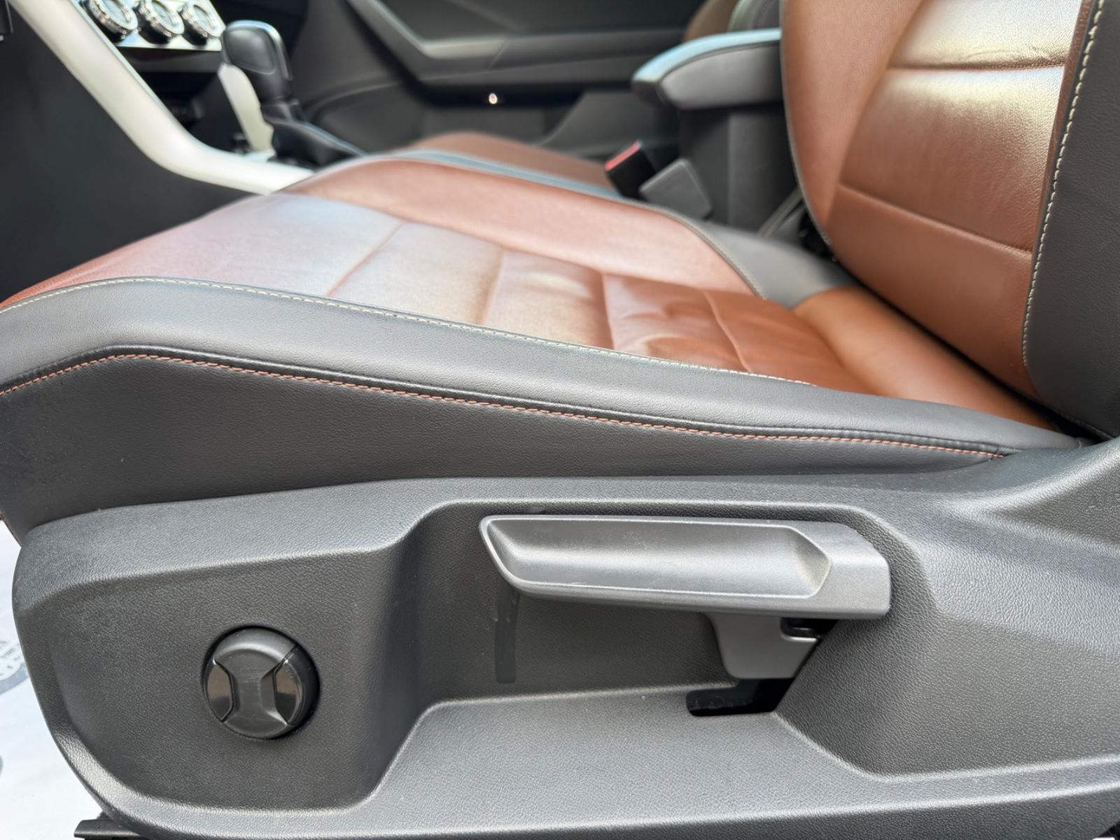 Volkswagen T-Roc Cabriolet Style 2.Hand Leder Standheizung, миниатюра 14
