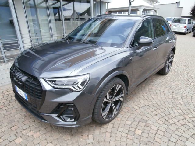 Audi Q3 35 TDI S tronic S line