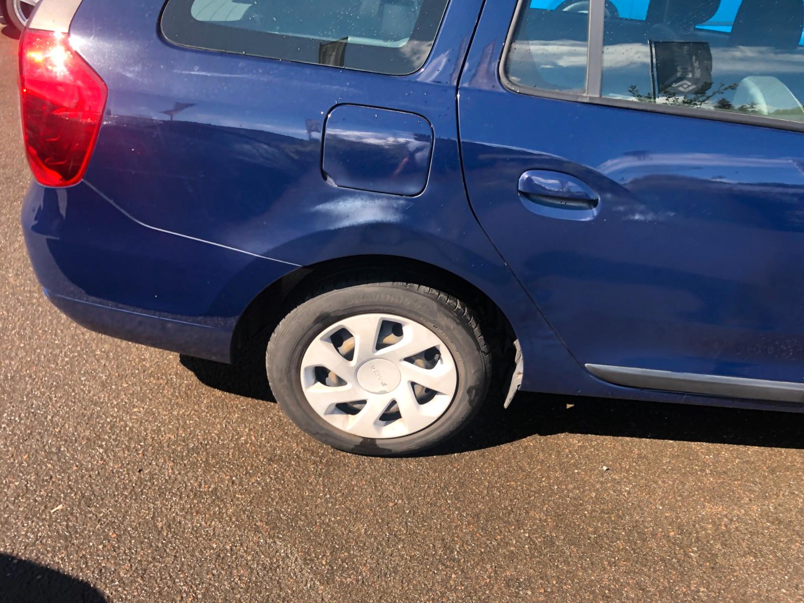 Dacia Logan 2015 — photo 11