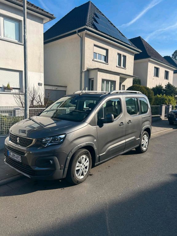 Image of Peugeot Rifter