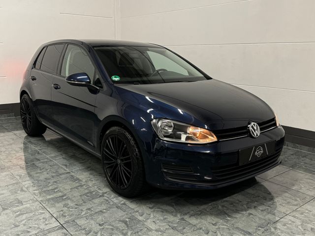 Volkswagen Golf VII Lim. Trendline BMT