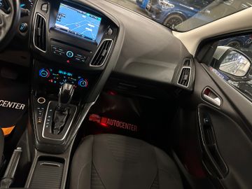 Ford Focus Turnier Titanium *2. Hand*AHK*Klima*Navi*