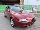 Alfa Romeo 147 2.0 16V T.Spark Distinctive - Gebrauchtwagen mit Automatik bis 2.500 Euro