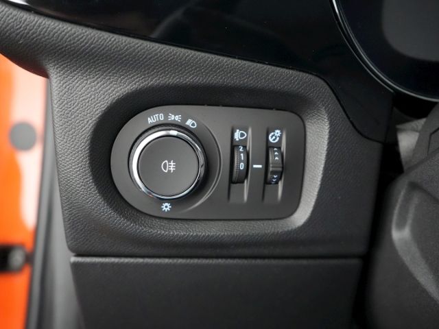 Corsa-e F EDITION 50kWh AT+SITZHEIZUNG+KLIMAAUTO