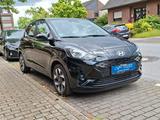 Hyundai i10 Trend 1,2 Navi + Kamera - Hyundai i10 Gebrauchtwagen in Essen