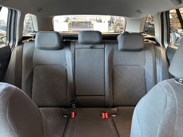 Volkswagen Golf *1.HAND*19%MWST*TEMPO*AHK*LED*