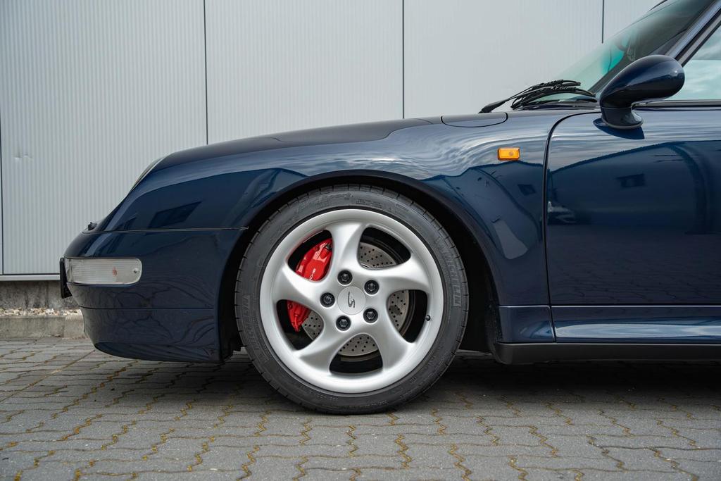 Porsche 993